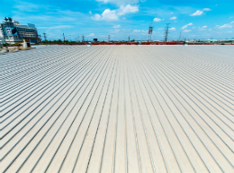 COMMERCIAL STEEL ROOFING